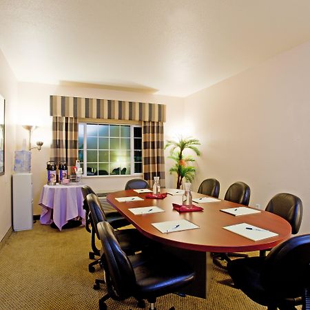 Hotel Marguerite South Anaheim - Garden Grove, Trademark Collection By Wyndham Exterior photo