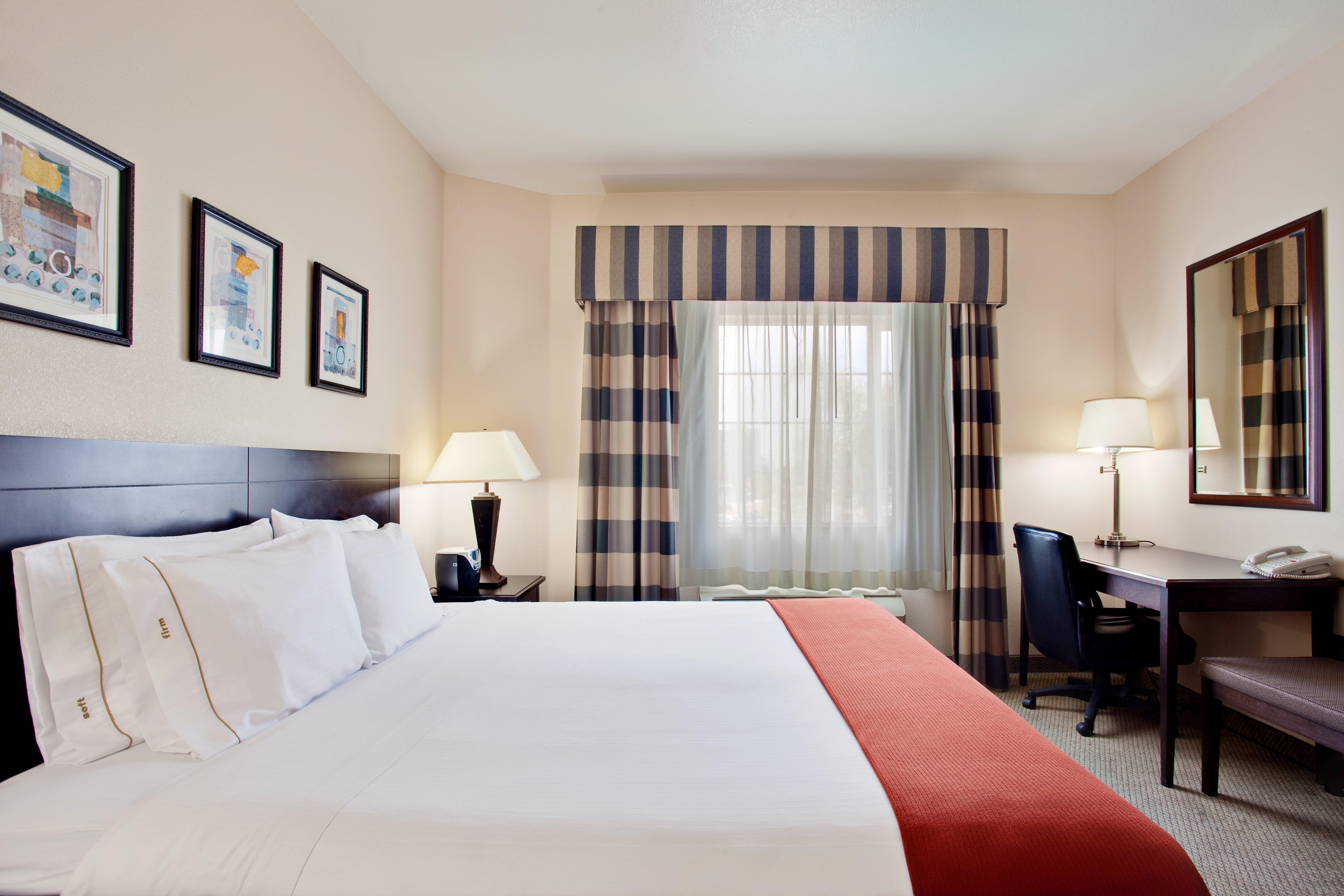 Hotel Marguerite South Anaheim - Garden Grove, Trademark Collection By Wyndham Exterior photo