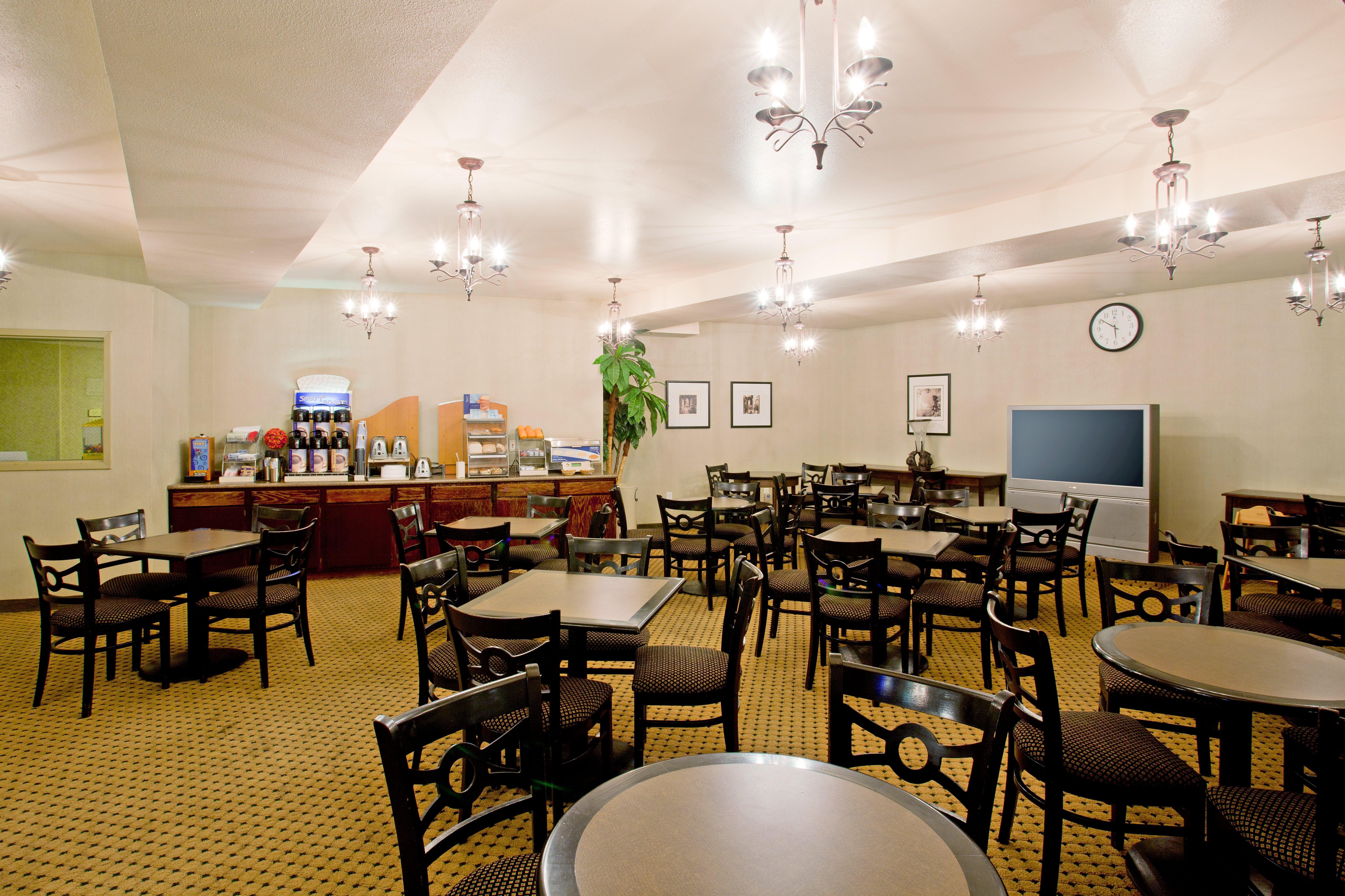 Hotel Marguerite South Anaheim - Garden Grove, Trademark Collection By Wyndham Exterior photo