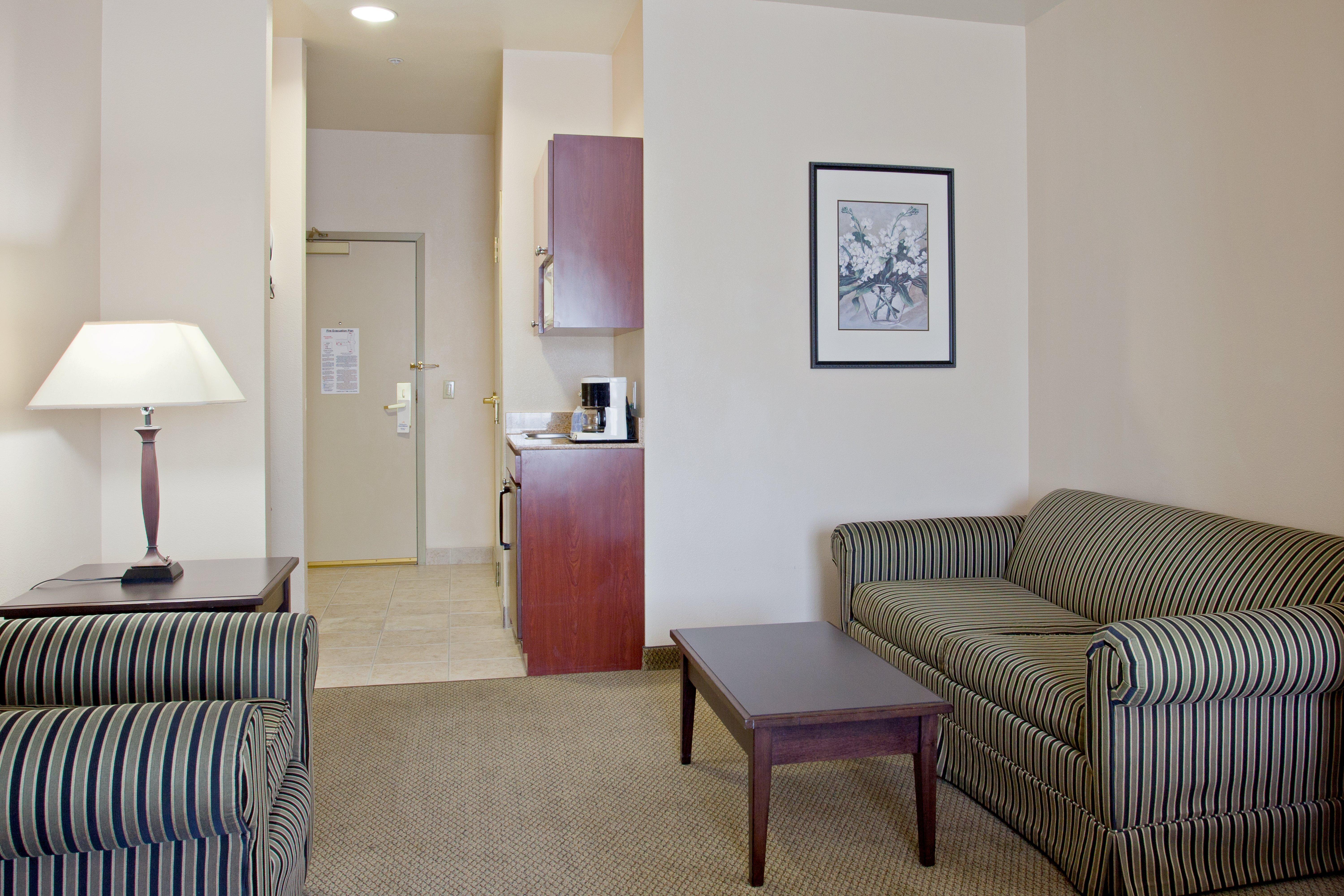 Hotel Marguerite South Anaheim - Garden Grove, Trademark Collection By Wyndham Exterior photo