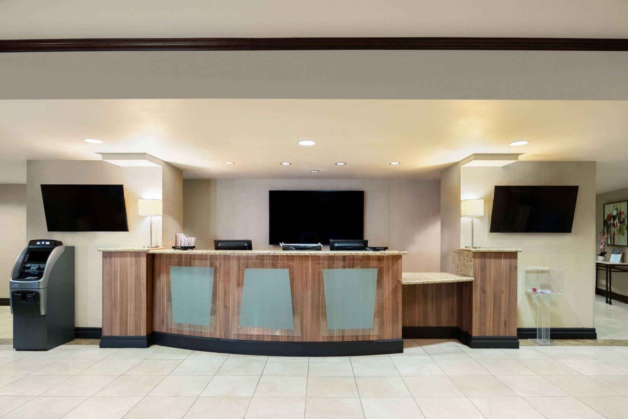 Hotel Marguerite South Anaheim - Garden Grove, Trademark Collection By Wyndham Exterior photo
